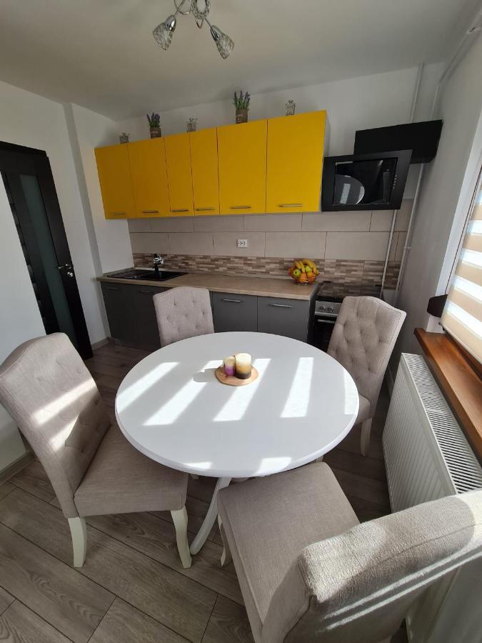 Stephanie Apartment Галац Экстерьер фото